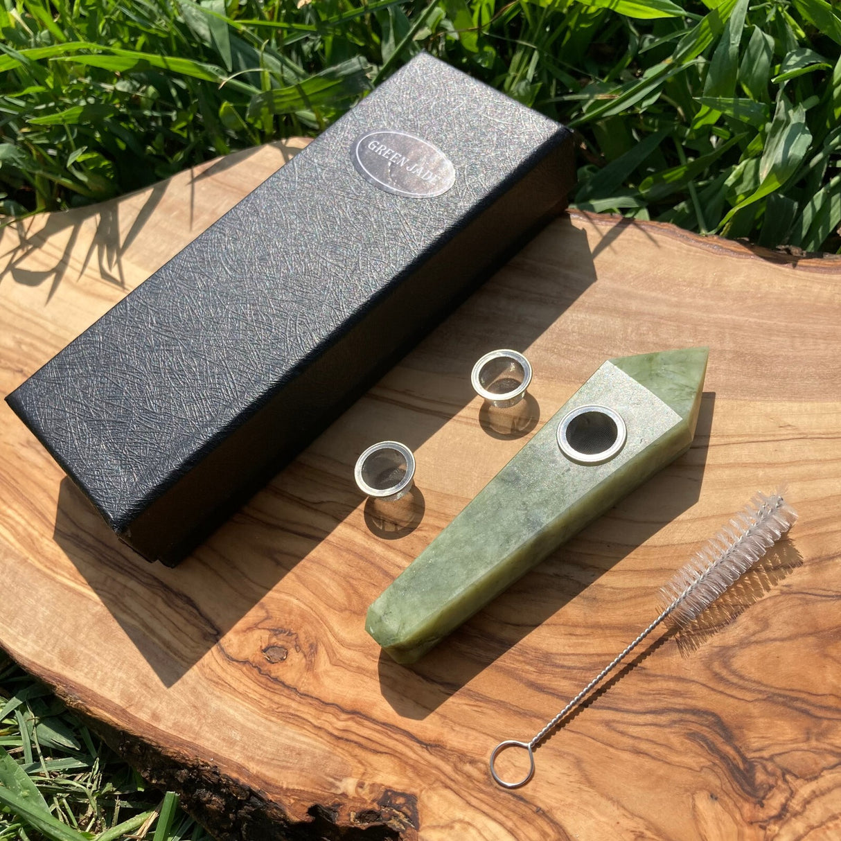 Handmade Green Jade Gemstone Smoking Crystal Pipe Hand Spoon Tobacco Smoke Bowl