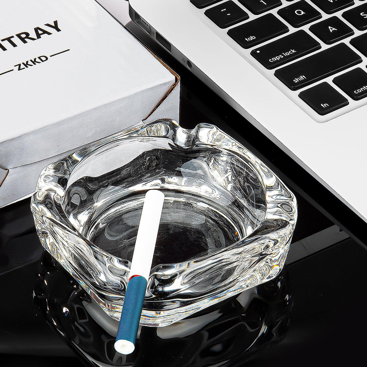 Glass Ashtray for Cigarettes Sturdy Transparent Outdoor Cigar Ashtray