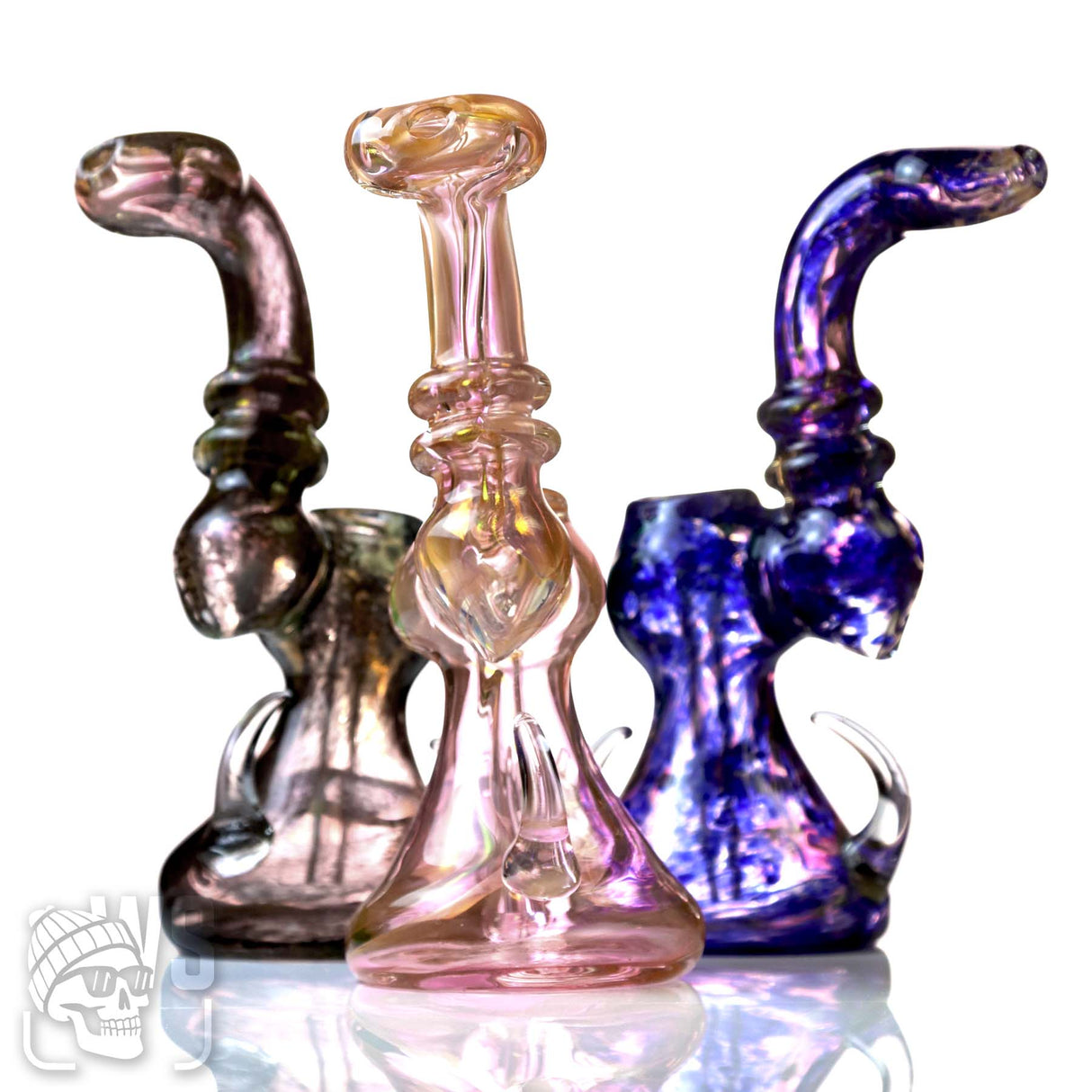 GLASS BUBBLER WITH ABSTRACT WORKED DESIGN & NAILHEAD BASE