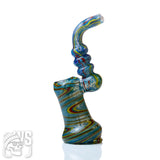 GLASS BUBBLER WITH SWIRLED PATTERN DESIGN
