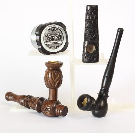 3 Pipe Set Premium Wood Hand Carved Smoking Pipes, with Easy Top Grinder L3GABLN